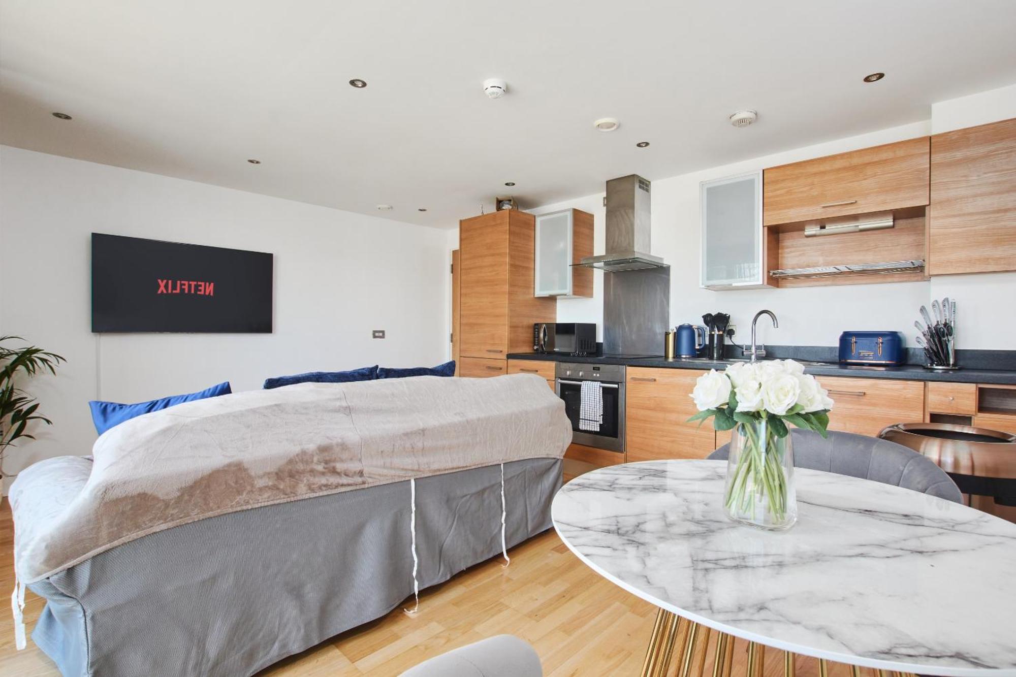 King Deluxe City Apt Large Balcony& Free Parking! Leeds  Dış mekan fotoğraf